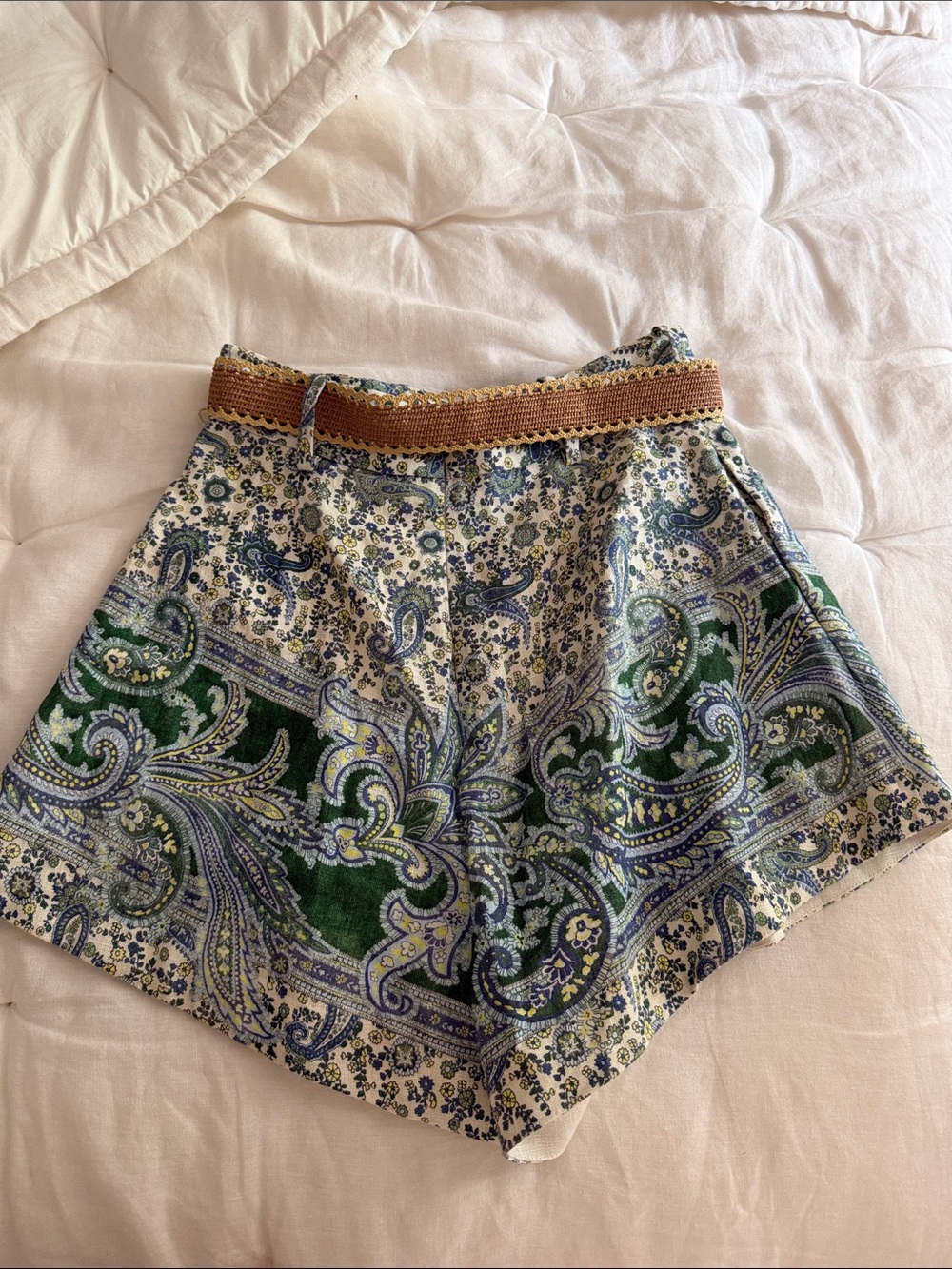 Zimmermann Cream Paisley Shorts with Blue and Green Floral Print - Picture 4 of 4